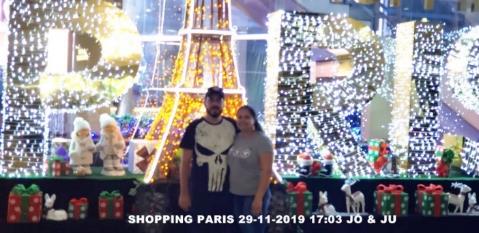 C:\Users\Seven\Desktop\FOTOS 1 DE UMA LONGA VIAGEM 29-02-2019\FOTO 40 PARIS NATAL.jpg